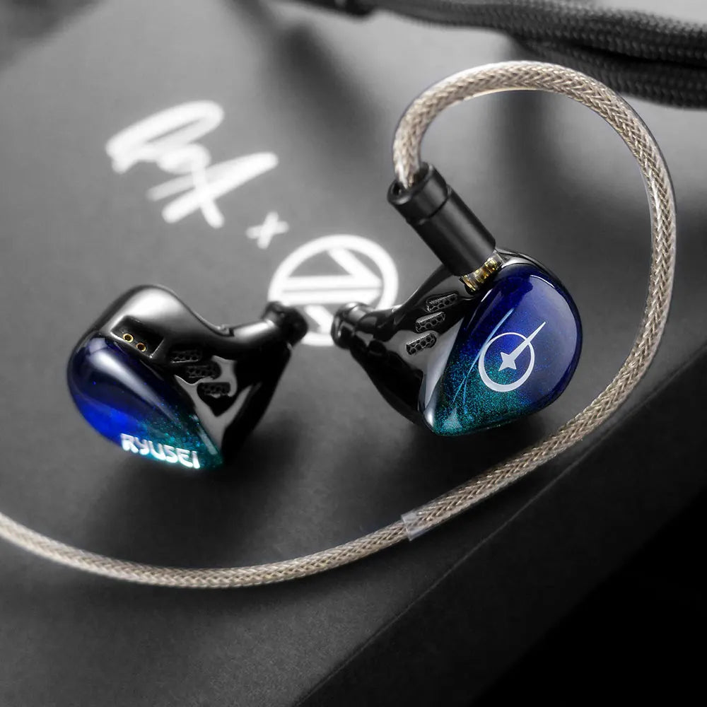 Fone de ouvido intra-auricular QoA x 7th Acoustics Ryusei